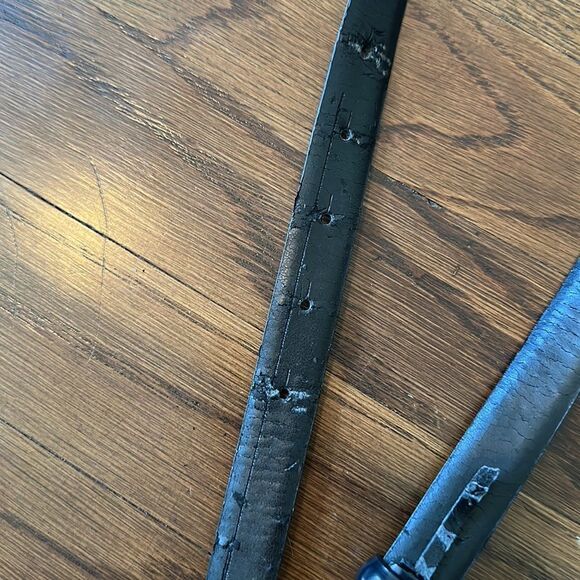 Vtg Talbots thin black leather belt with faux rectangle tortoiseshell buckle - Picture 5 of 6